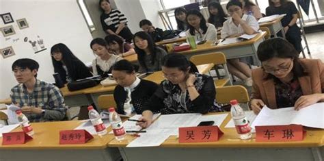 2015级俄语本科生毕业论文答辩会圆满召开 东北林业大学外国语学院