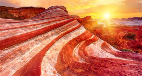 A Complete Guide To Hiking Fire Wave At The Valley Of Fire