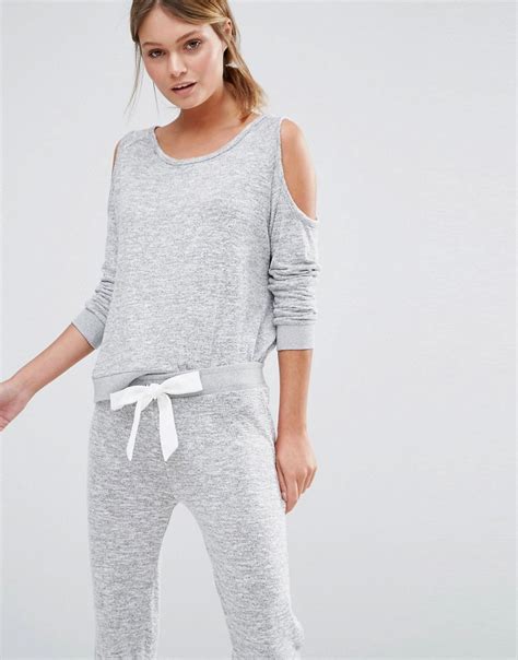 120 Women S Pyjamas Style To Help You Look Sharp DressFitMe Pajamas