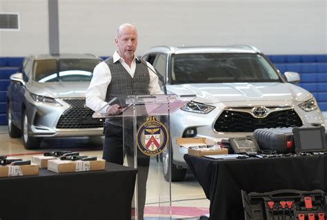 48 Stolen Vehicles Recovered In Undercover Bust Toronto Police