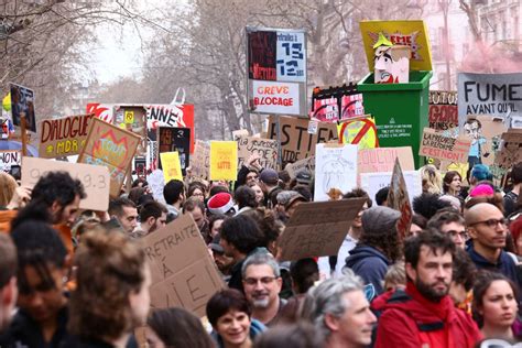 Emmanuel Macron protests: President loses control as violent campaigner ...