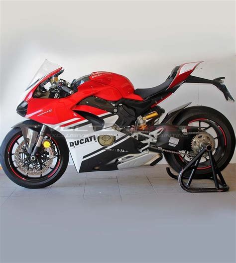 Car Nage Mat Riau Complet En Fibre De Carbone Fullsixcarbon Ducati