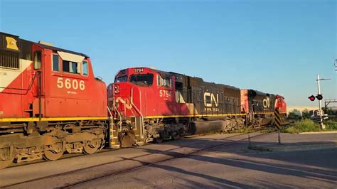 Thundercab Sd70m 2 Sd70i Dual Horn Salute Cn 383 Past Mainway Burlington On W Interesting