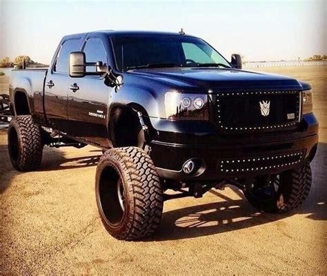 Black lifted gmc sierra