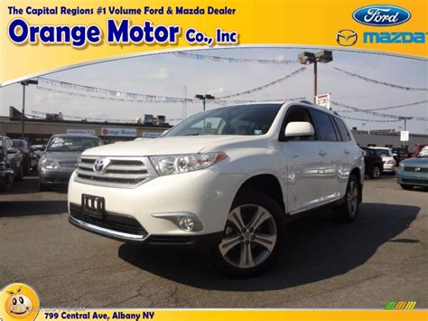 Blizzard White Pearl Toyota Highlander Limited Wd Photo