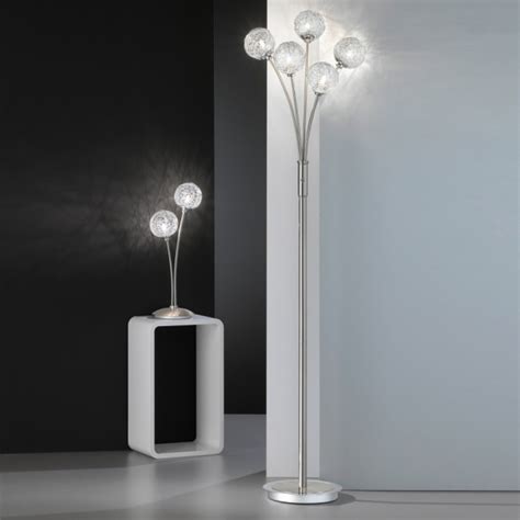 15 Extraordinary Floor Lamp Design Ideas For Your Modern Home