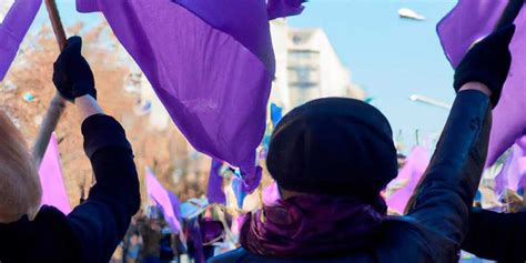 La lucha de las mujeres por su emancipación el entramado entre la