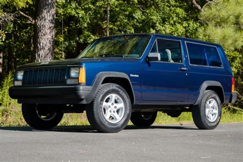 No Reserve 1996 Jeep Cherokee Se 5 Speed For Sale On Bat Auctions