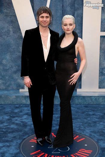 Julia Garner Juliagarnerofficial Ztyg 29 Nude OnlyFans The Fappening Plus