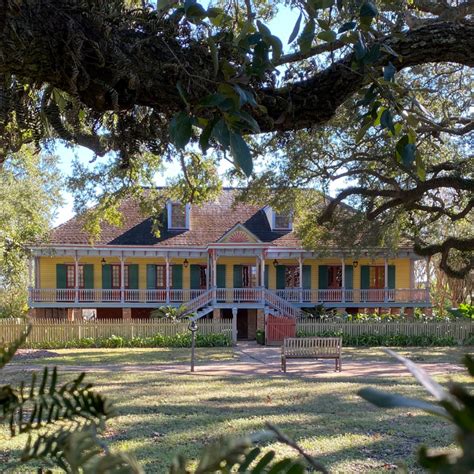 Laura Plantation Crescent City Tours