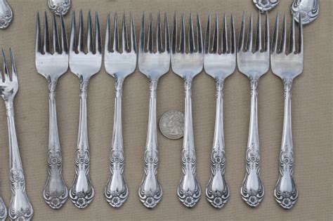 Vintage Wallace Silver Portsmouth Pattern Stainless Flatware Set For 8