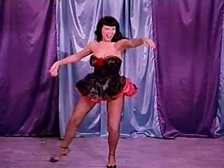 Betty Page Hotntubes Porn
