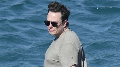 Elon Musk Enjoys A Yacht Trip In Mykonos