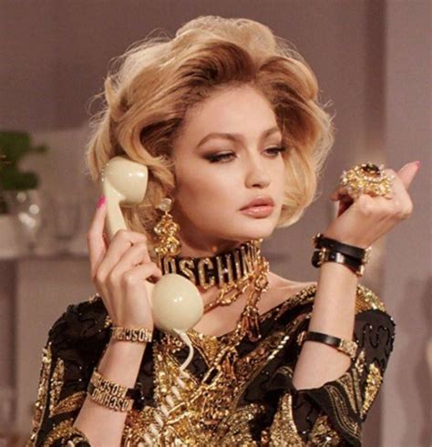 Женщина Лев в любви - Астрокомпас - прогнозы и гороскопы на каждый день