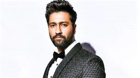 Hot Beard Looks Of Salman Khan To Vicky Kaushal