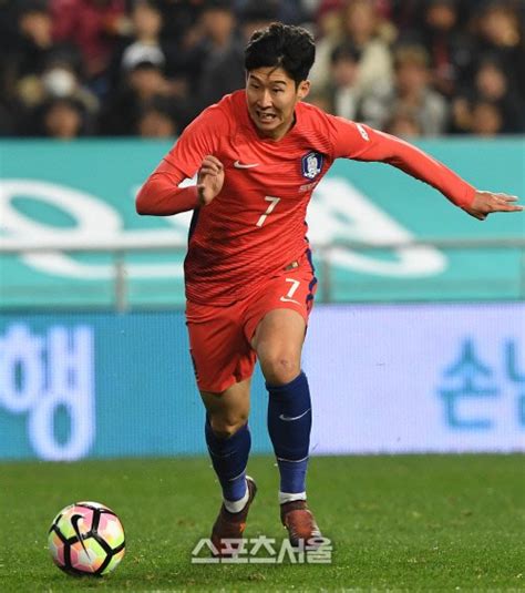 우린 지금 손흥민 시대에 산다통산 3번째 대한축구협회 올해의 선수 네이트 스포츠