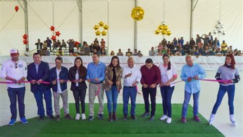 Inauguran Primera Pista De Hielo Gratuita En Tlalnepantla Oriente