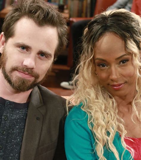 Angela and Shawn From ‘Boy Meets World’ Reunite