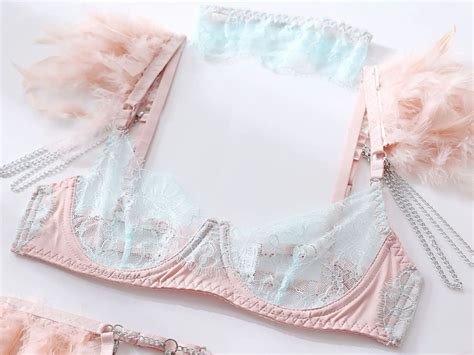 Luxury Feather Sensual Lingerie Sexy Transparent Lace Bra With Chain