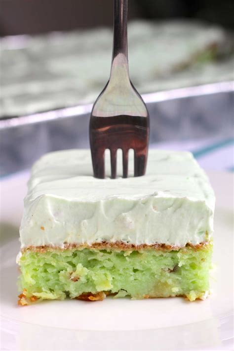 16 Pineapple Pistachio Cake Rosilandrajan