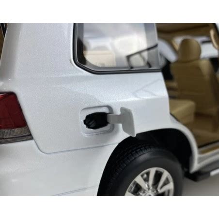 Keng Fai Toyota Land Cruiser Lhd