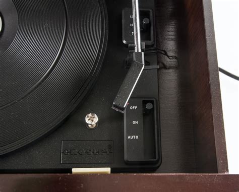 Crosley Stack-O-Matic Turntable | EBTH