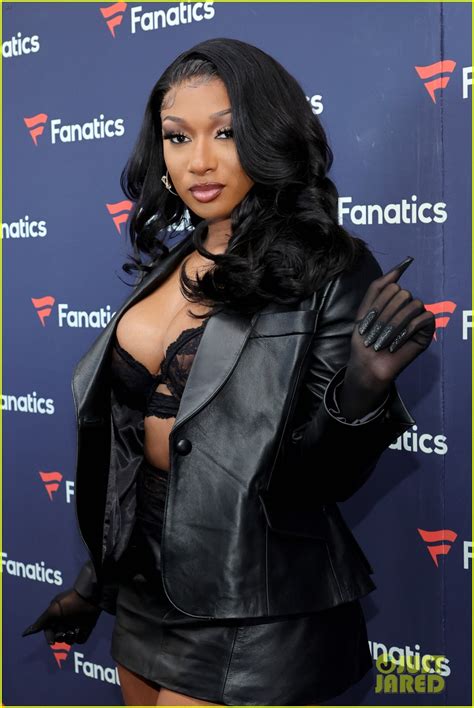 Doja Cat Rocks Sheer Dress Lingerie For Fanatics Super Bowl Party Performance Photo