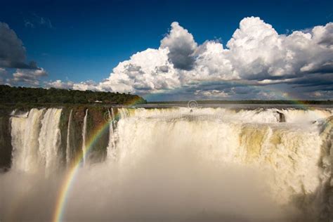 Devil`s Throat at the Iguazu Falls Stock Image - Image of cascade ...