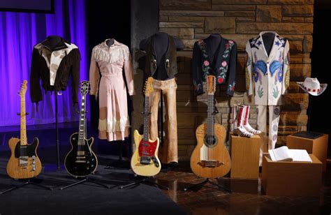 Cmhof And Museum Embraces Its Western Edge Maverick Country