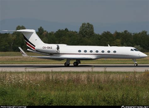 Cs Dkg Netjets Europe Gulfstream Aerospace G V Sp Gulfstream G Photo