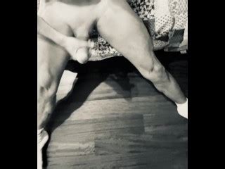 我像猪一样自慰喘气和射精 Pornhub Gay