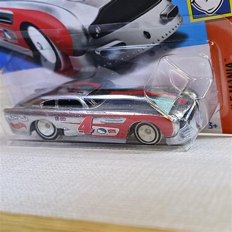 Hot Wheels Aston Martin DB4GT High Speed Edition Collectible Model Car Miniature Gift Item For
