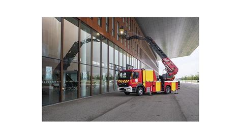 Rosenbauer Launches A New Turntable Ladder For Fall Protection Fire News