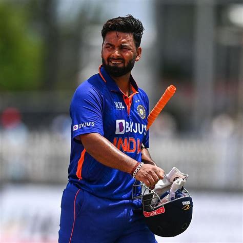 Rishabh Pant Health Update by sourav ganguly ঋষভ পনথর চট নয বড