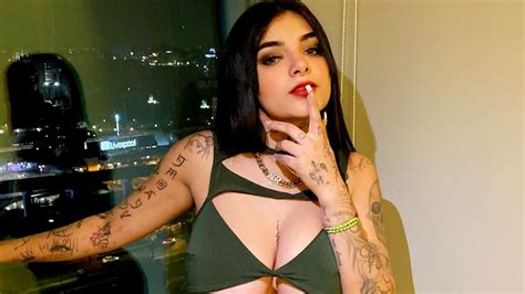 Video Karely Ruiz Enloquece Tiktok En Sensual Vestidito Negro El