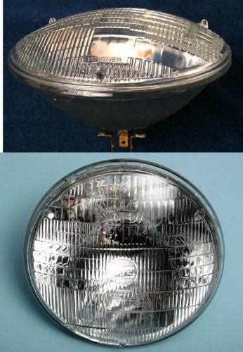 El19 12 Volt Sealed Beam Headlight Fibersteel