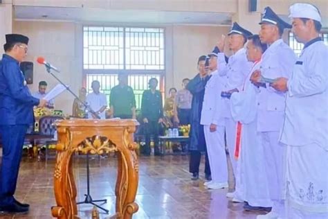 Lantik Tiga Kades Hasil Pilkades Serentak 2022 Ini Pesan Bupati Delis