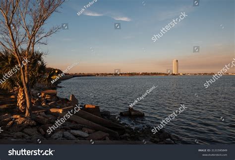 1,183 Clear Lake Texas Images, Stock Photos & Vectors | Shutterstock