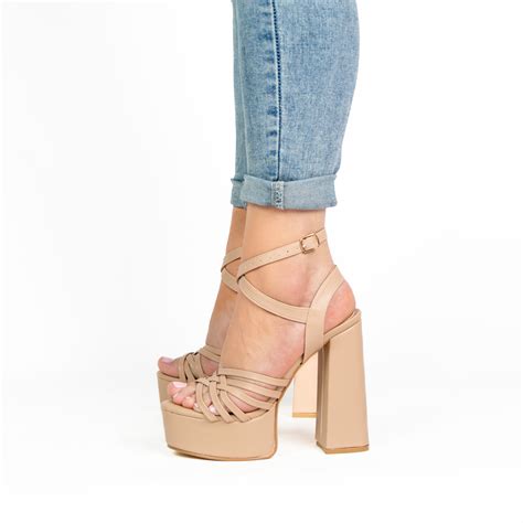 ZAPATILLA NUDE Zapatería Macarena