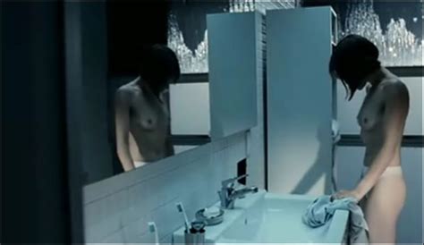 Naked Elena De Haro In Bad Habits