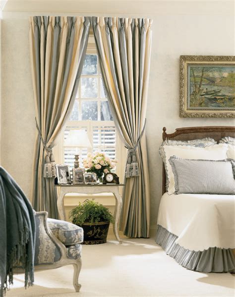 Tips for Decorating with Drapes