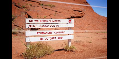 Uluru Handed Back to Anangu People - Deadly Story