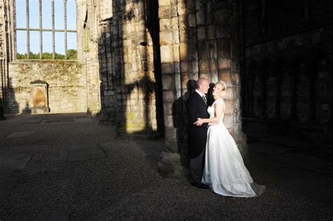 Holyroodhouse Palace Pictures From Inside Queens Edinburgh Home And