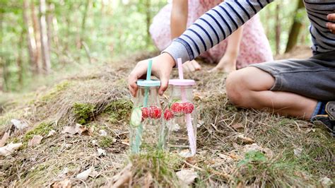 7 Healthy Drinks for Kids (And 3 Unhealthy Ones)