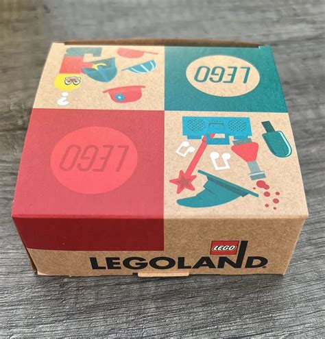 Legoland Exclusive Pick A Brick Box Discovered