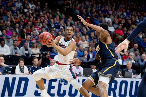 Ncaa Tournament First Round Gonzaga Vs Unc Greensboro March 15 2018 The Spokesman Review