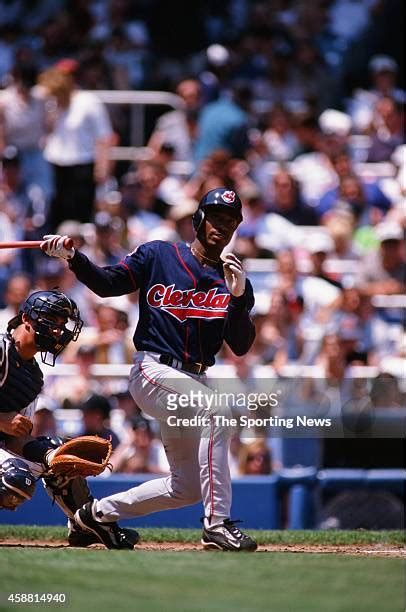 294 New York Yankees Kenny Lofton Photos & High Res Pictures - Getty Images