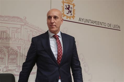 El Ayuntamiento de León impulsará el inicio del proceso de la