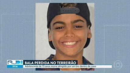 Adolescente Morre Depois De Ser Baleado Dentro De Casa No Recreio No