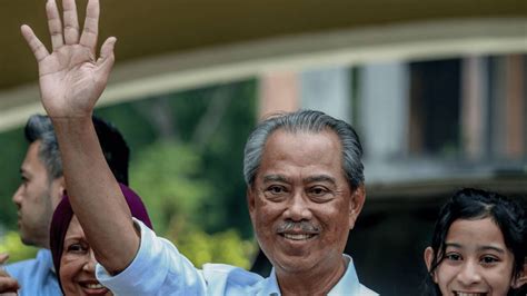 Malaysia S Muhyiddin Is Acquiring Support For Pm Bid